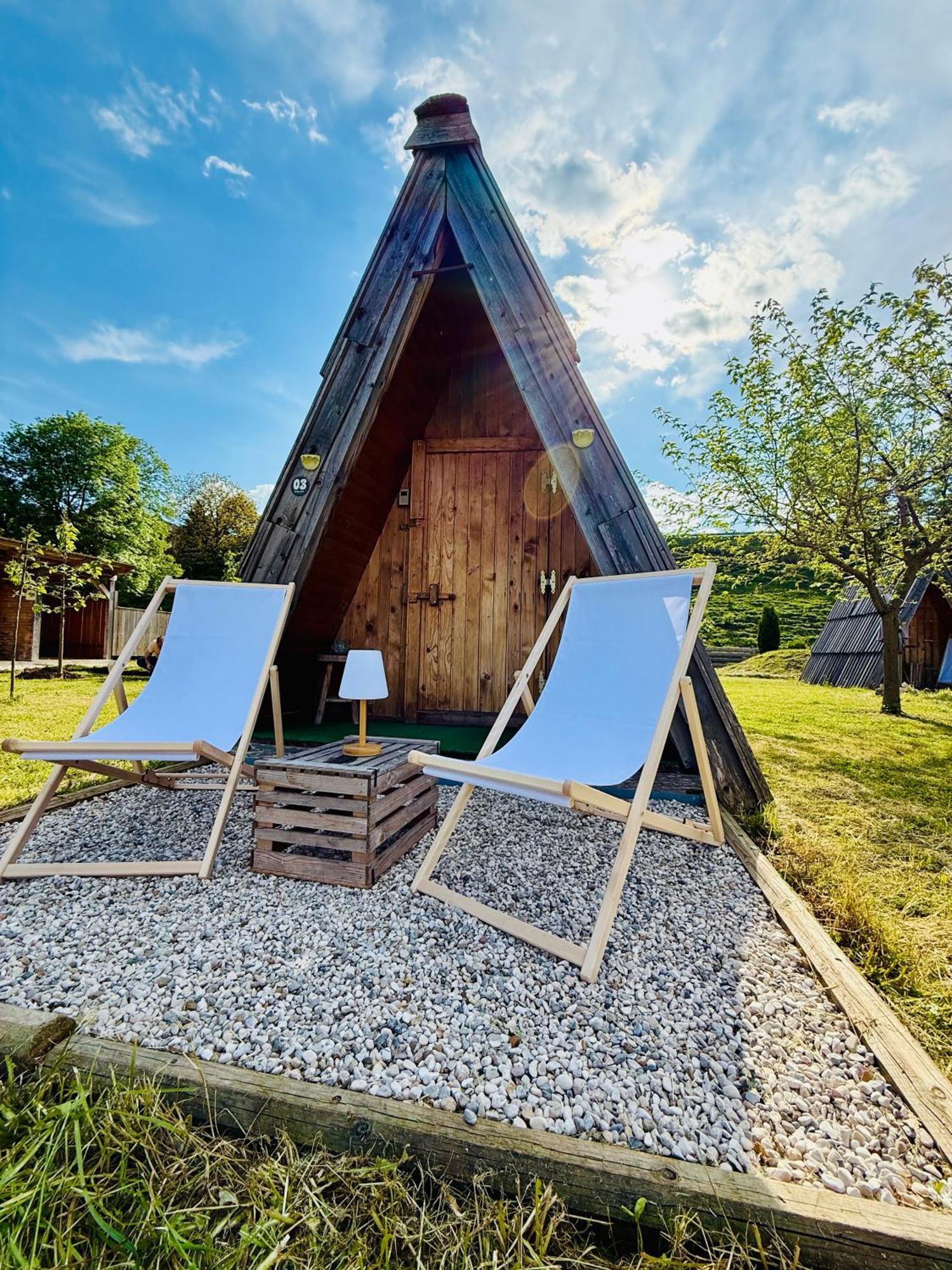 Camp Garden Park-Pitches And Tents Radovljica Extérieur photo